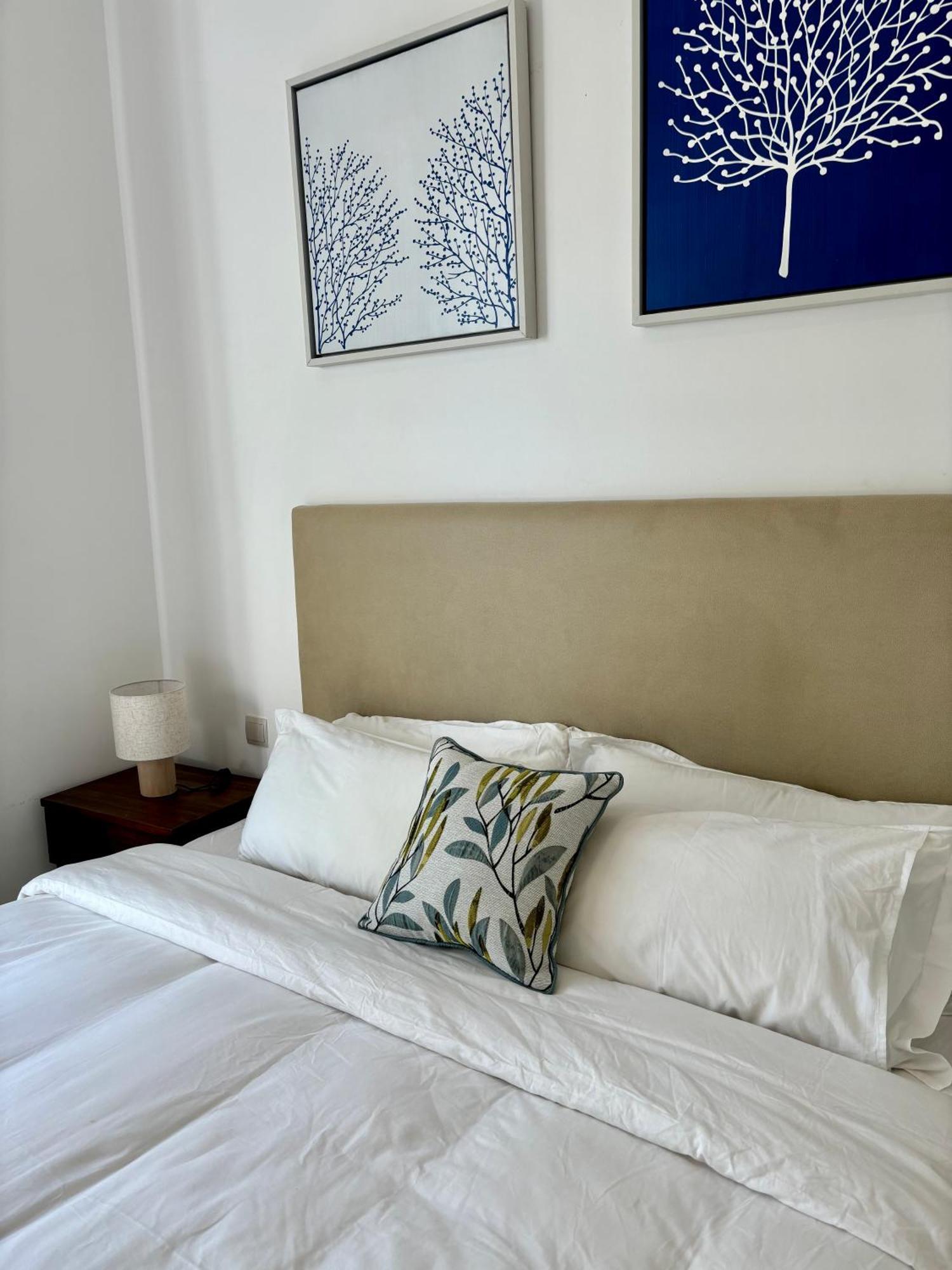 Luxury Apartment On The Beach Belle Mare Exterior foto